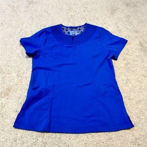 Dansko‎ Royal Blue Smocked Neck Keyhole Scrub Top Women's M